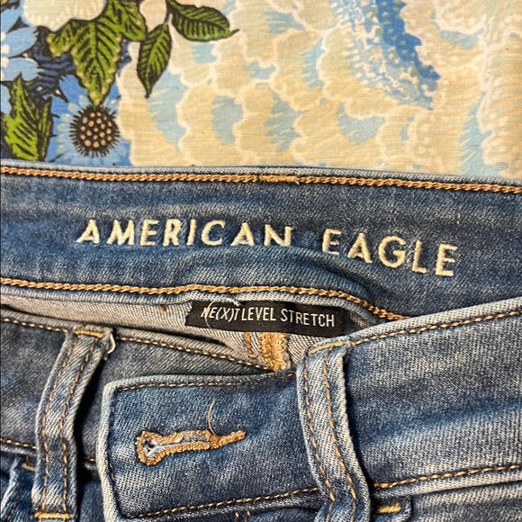 American Eagle Outfitters Dark Blue Skinny Jeans - Picture 2 of 4